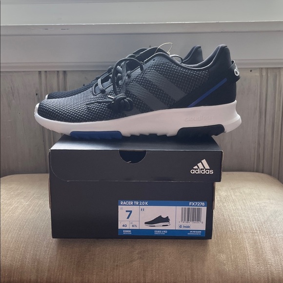 Adidas Racer TR 2.0 K Running Shoes – Black/Blue/white Size 7 US (Women’s 6.5) - Picture 1 of 7